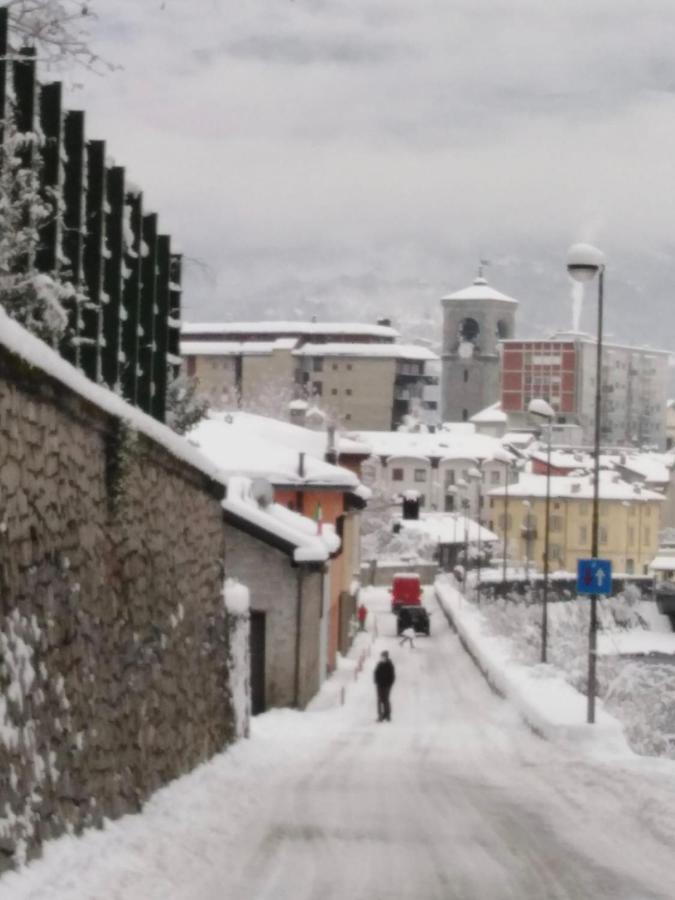 Dietro L'Angolo Sondrio Villa Eksteriør bilde